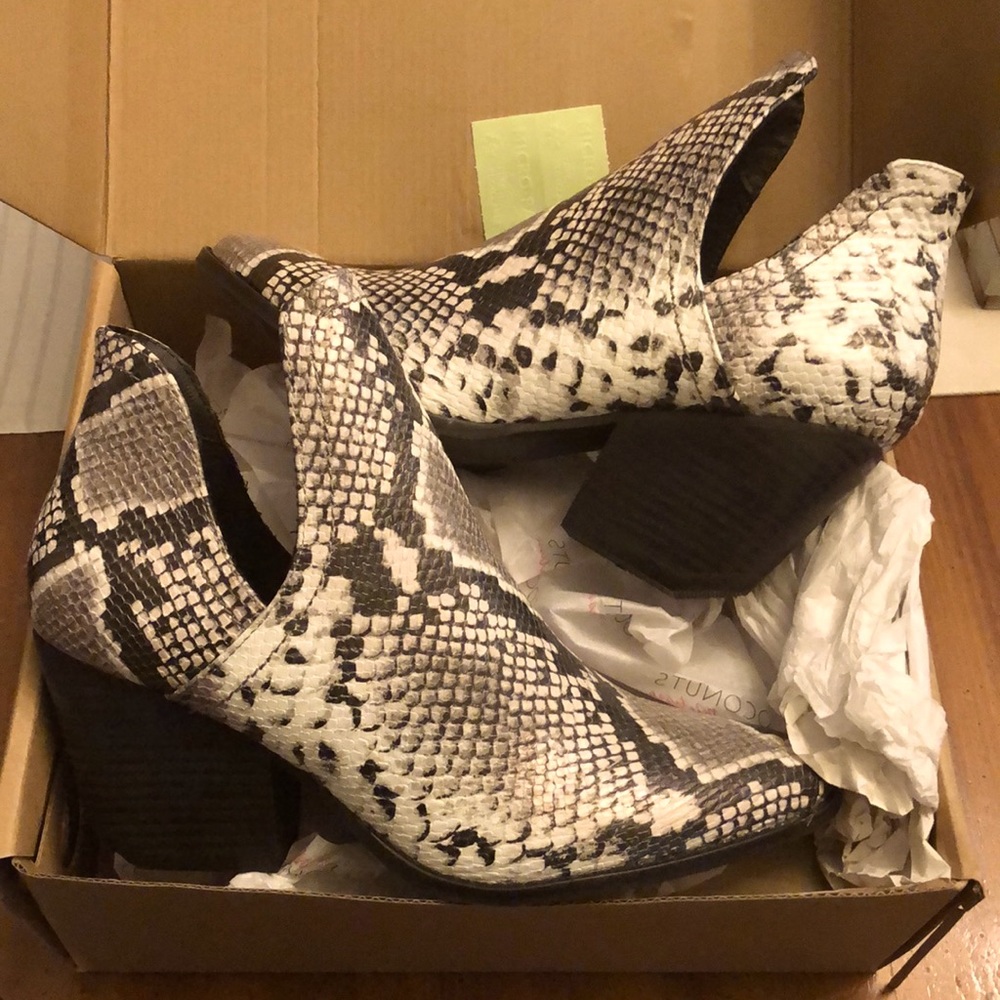 Matisse boots